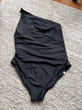 summersalt Black One-Shoulder One-Piece Swimsuit 16